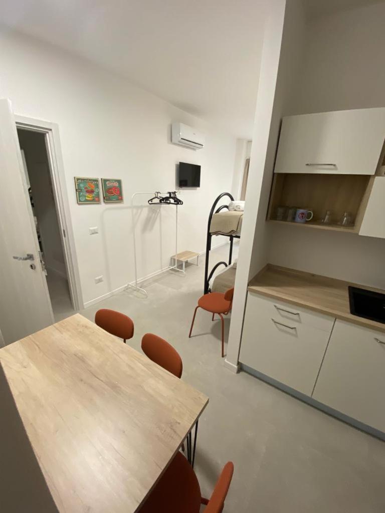 San Dionigi 11 Studio Apartments Milano Exteriör bild